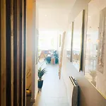 Acces Direct Et De Toutes Commodites * Λα Γκραντ-Μοτ